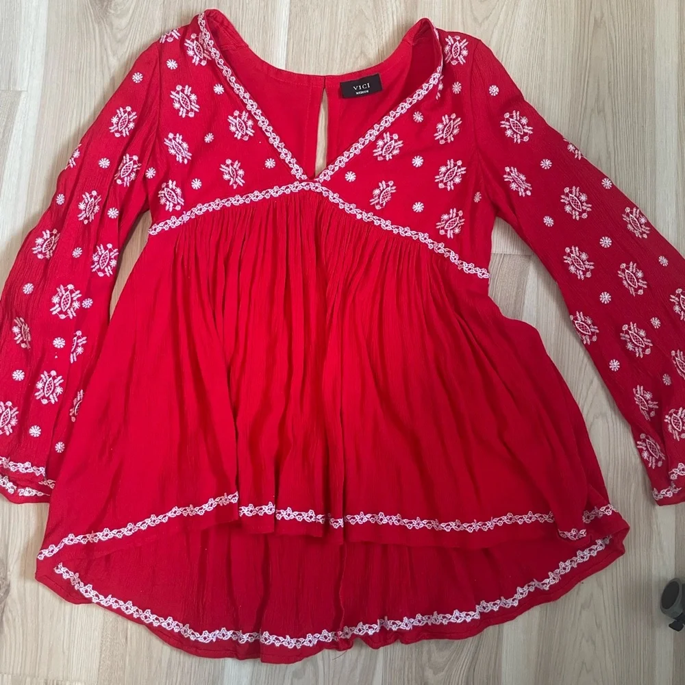 Red peasant top - Picture 1 of 2